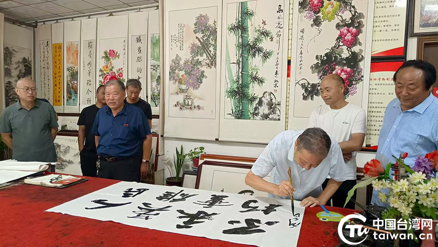 翰墨抒懷紀抗戰 丹青寄情融兩岸