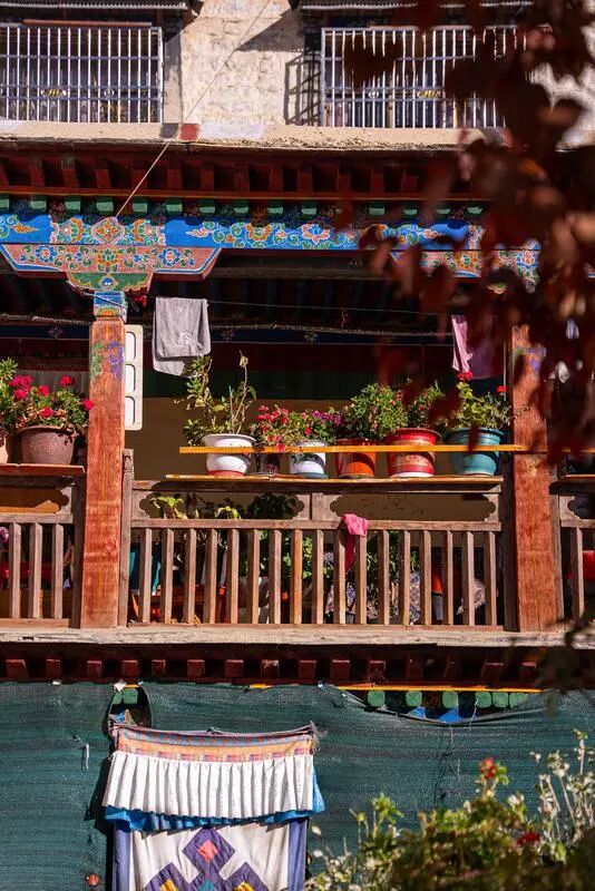 一磚一瓦間,領略藏式建築別樣之美與生活智慧 一磚一瓦間,領略藏式建築別樣之美與生活智慧