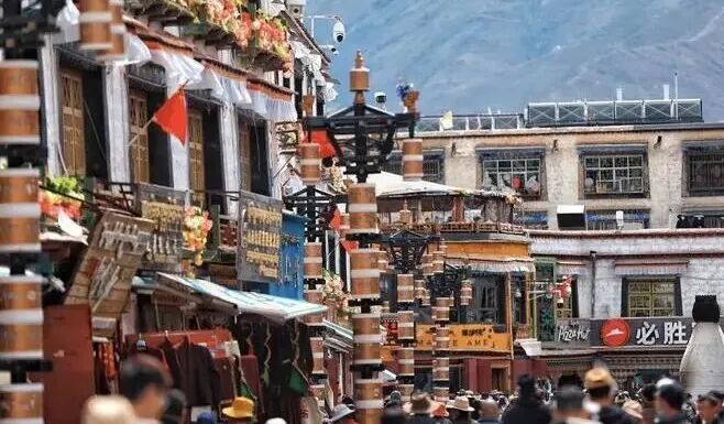 一磚一瓦間,領略藏式建築別樣之美與生活智慧 一磚一瓦間,領略藏式建築別樣之美與生活智慧