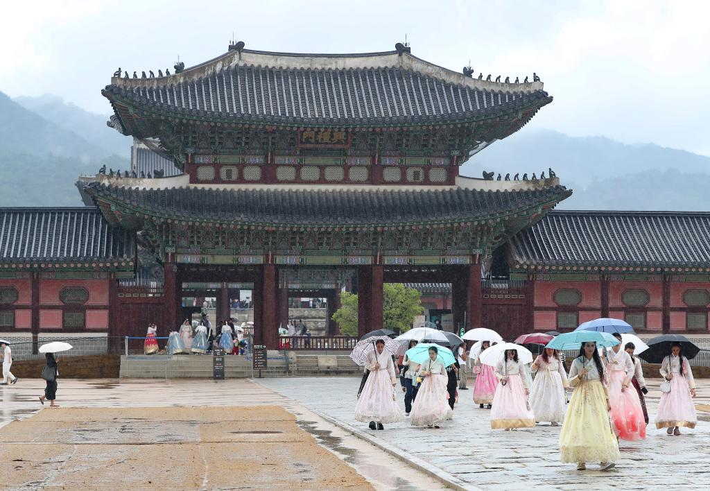 免簽政策推動中韓遊客“雙向奔赴”升溫 免簽政策推動中韓遊客“雙向奔赴”升溫