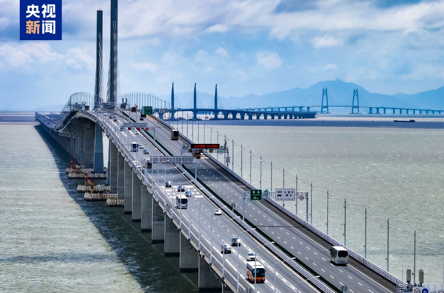 “粵車南下”香港政策15日0時起實施 首階段開放四市 “粵車南下”香港政策15日0時起實施 首階段開放四市