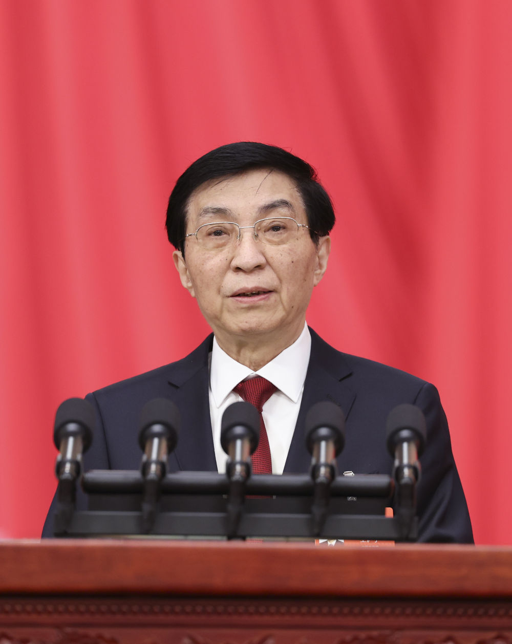 全國政協十四屆四次會議在京開幕 習近平等黨和國家領導人到會祝賀