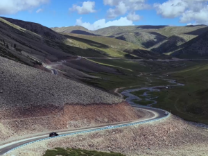 《我的阿勒泰》劇迷跨越海峽打卡阿禾公路沿途風光