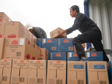 今年廣西首趟中越年貨班列啟程