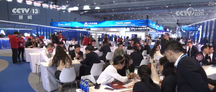 多維度“數”看“進博魅力” 透過亮眼“成績單”感知中國經濟蓬勃“脈動”