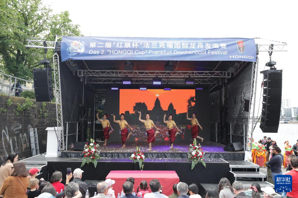 法蘭克福龍舟賽促進中外民間體育文化交流
