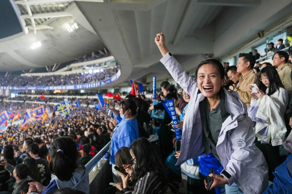 從春到秋 蘇超流量、銷量、能量的三重交響