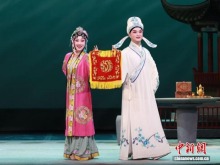 經典黃梅戲《羅帕記》《女駙馬》亮相香港