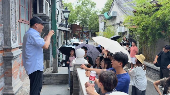 “衚同密碼”藝術展北京開幕 兩岸青年共尋小巷“人情味”