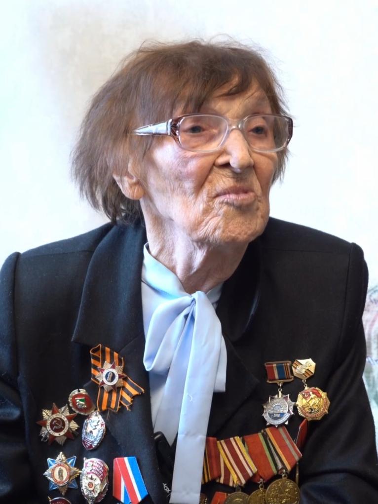 參加過蘇聯偉大衛國戰爭的老兵祝福中國人民