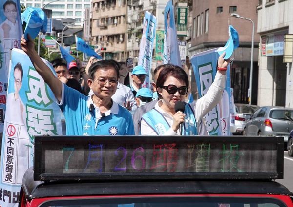 藍營最強吸票機！盧秀燕3天10場活動助陣反罷免