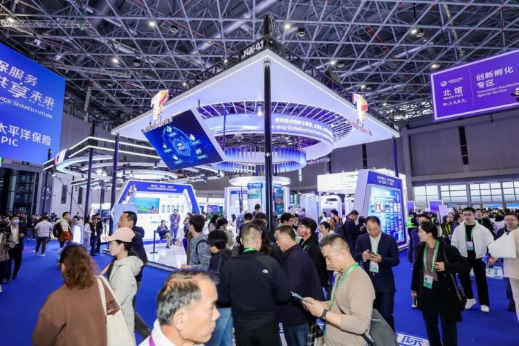 7倍增長！500個項目在進博會創新孵化專區“秀肌肉”