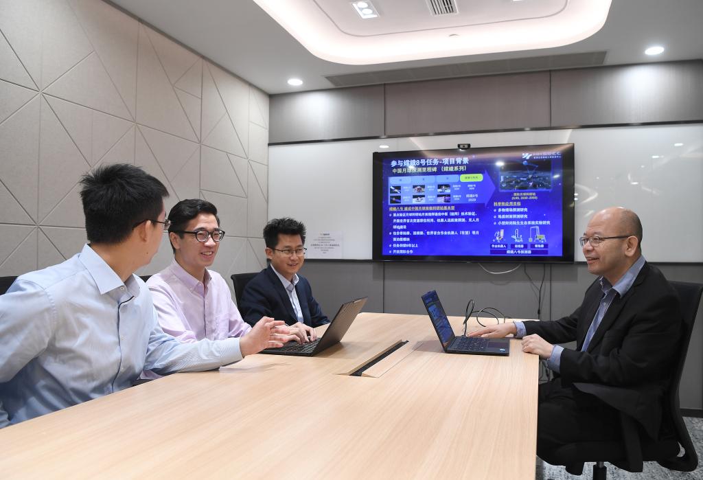 香港故事｜背靠祖國 逐夢探月——香港科研團隊研製月面機器人
