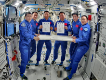 “太空交接”完成！神二十航天員11月5日返回地球