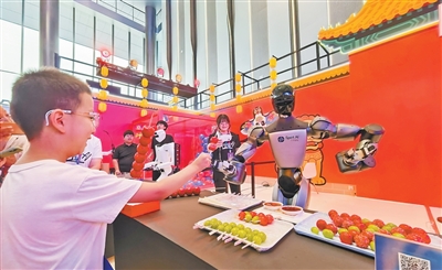1500余件展品亮相2025世界機器人大會，100餘款新品首發首秀——機器人又學了哪些新本領