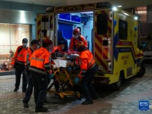 香港各方緊張救援大埔火災