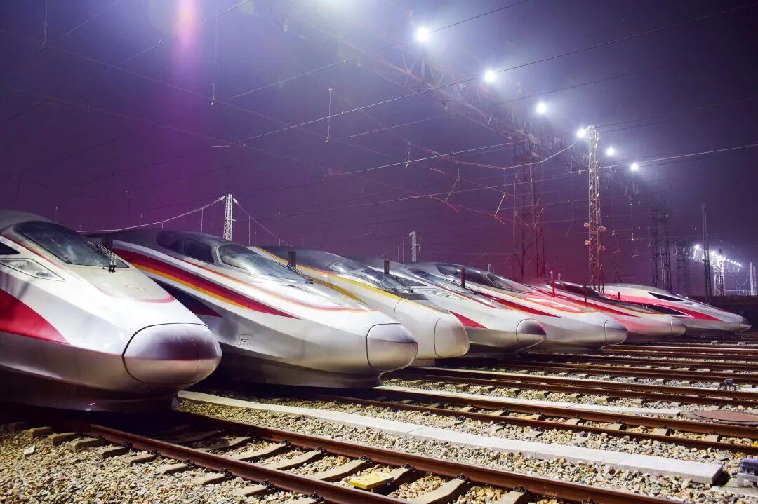 一天跑300多列復興號！這條高鐵調圖後到底有多忙？