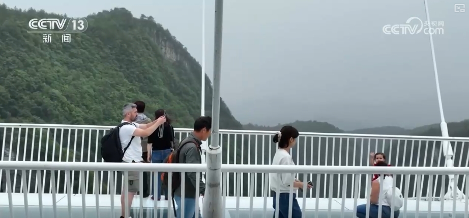 出行熱度不減，享受假日同款精彩！錯峰遊持續火熱激活消費熱引擎