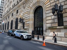 紐約聯儲報告:美國消費者和企業承擔特朗普關稅成本近九成 紐約聯儲報告:美國消費者和企業承擔特朗普關稅成本近九成