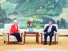李強會見歐洲中央銀行行長拉加德