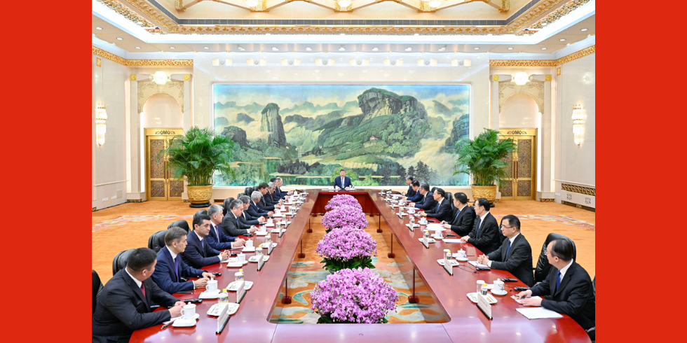 習近平集體會見上海合作組織成員國外長理事會會議外方代表團團長_fororder_2507159804901