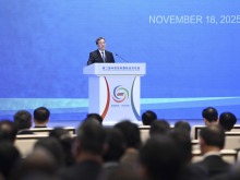 丁薛祥出席第二屆中歐班列國際合作論壇開幕式並致辭