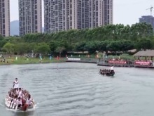 閩南別樣端午！獨特龍舟賽制“劃圍青”燃激情