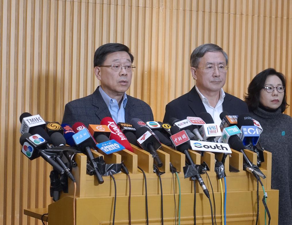 香港大埔火災救援持續 特區政府希望內地提供協助 香港大埔火災救援持續 特區政府希望內地提供協助