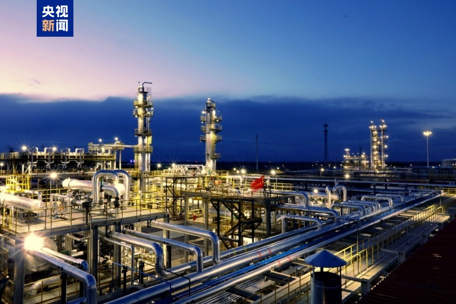 中國最大超深油氣區日産破萬噸 中國最大超深油氣區日産破萬噸