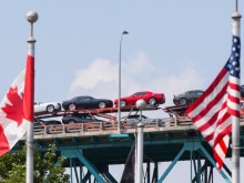 國際觀察丨跨國大橋成為美加關係震蕩“風向標” 國際觀察丨跨國大橋成為美加關係震蕩“風向標”