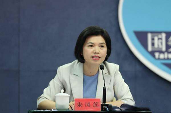圖片默認標題_fororder_制憲公投5