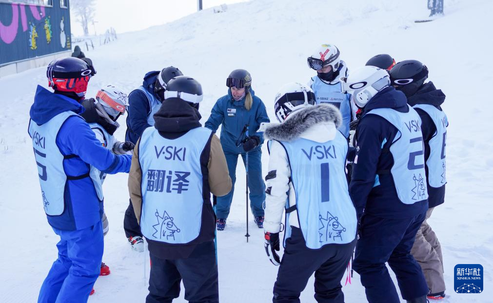 從阿爾卑斯山到長白山：“世界冰雪黃金緯度帶”冰雪經濟正“火熱”