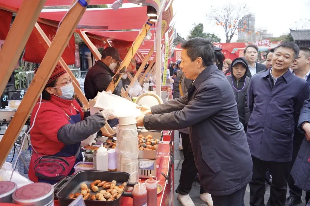 第三屆“致敬青春·逐夢天府”港澳臺青年文化嘉年華在成都舉辦