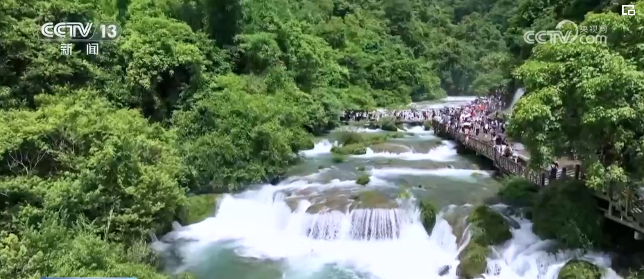 山清水秀引客來 綠水青山生態願景成為生活美景