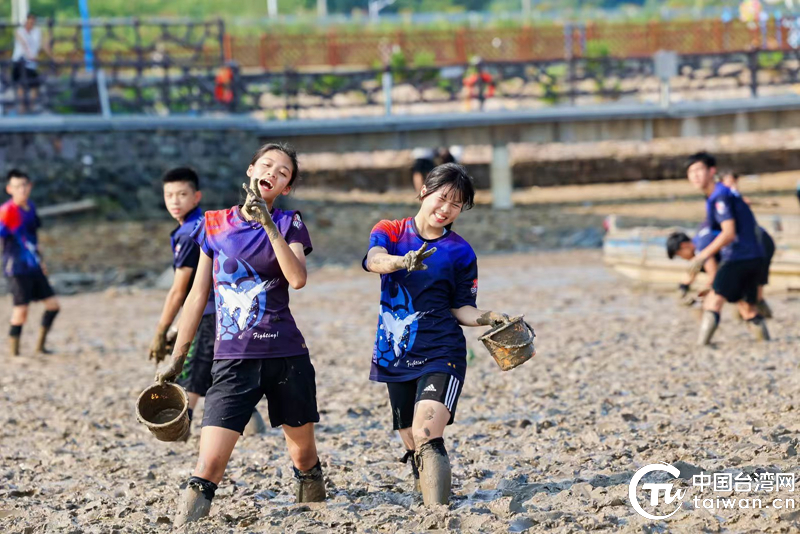 台灣青少年沉浸式體驗寧波象山非遺和海洋文化