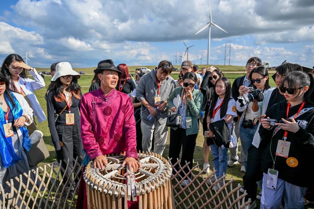 “兩岸年輕人需要更多這樣美好的‘相遇’”——第三十屆海峽兩岸大學生新聞營活動綜述