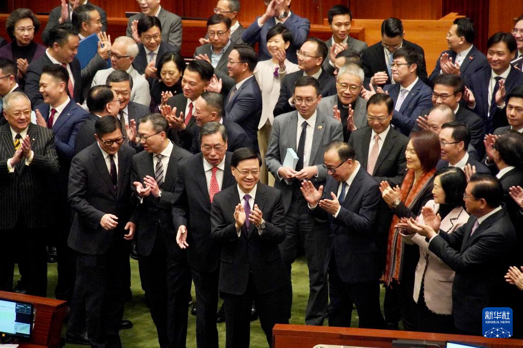 香港立法會全票通過《維護國家安全條例》