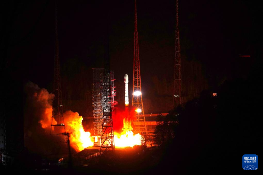 中國成功發射衛星互聯網高軌衛星