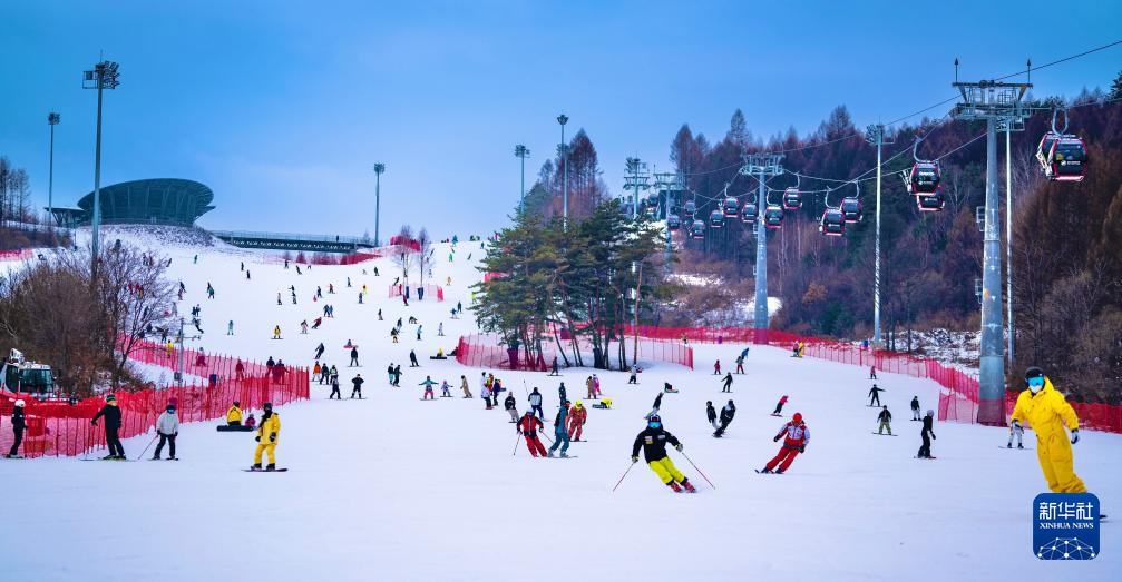 新中國第一座高山滑雪場講述中俄“冰雪”友誼故事