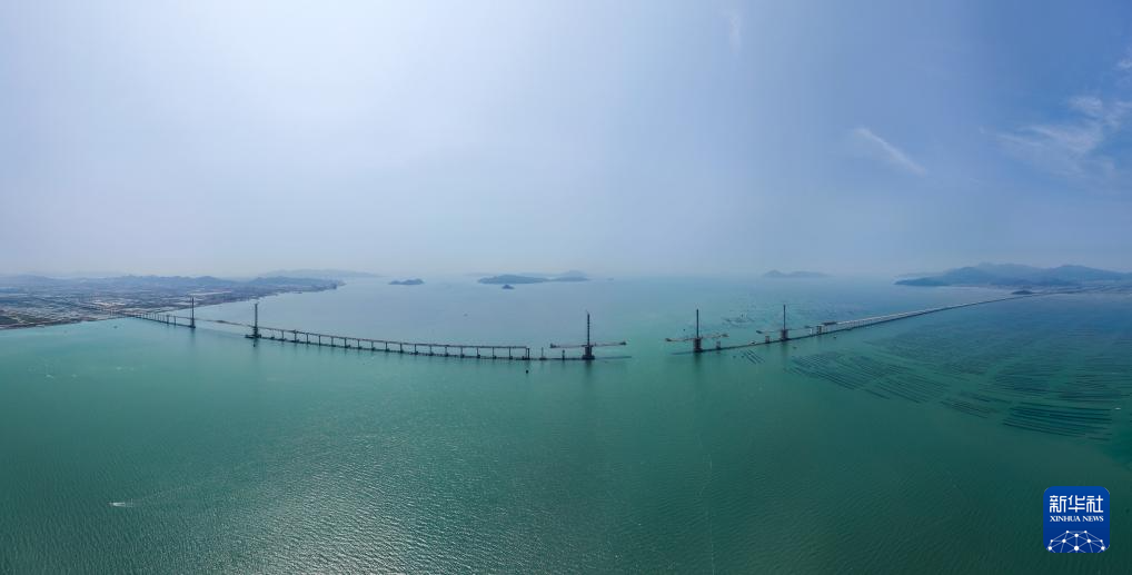 黃茅海跨海通道高欄港大橋合龍