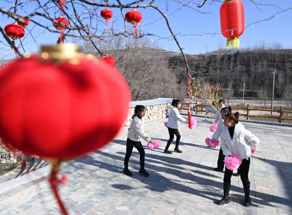 萬水千山 情深意長——循著習近平總書記春節足跡感受為民情懷