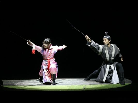 劇情版馬戲《花木蘭》小年夜廈門首演 台灣魔術師首度加盟