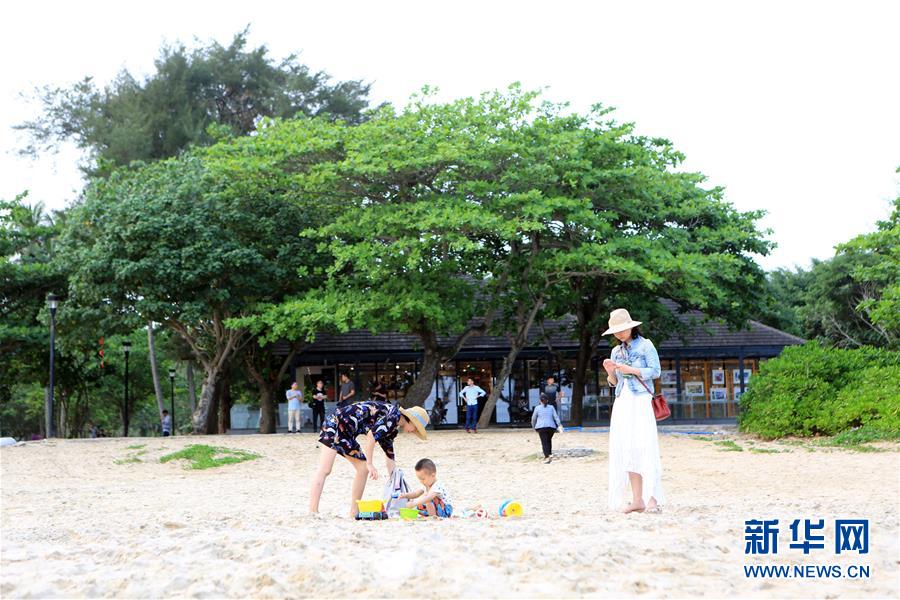 海南：發展全域旅遊 打造海島度假勝地