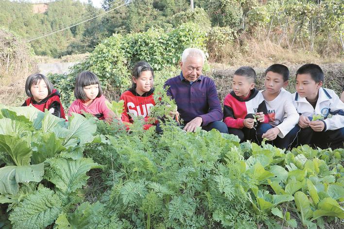 在勞動中釀造生活芬芳 福建三明開展未成年人勞動教育實踐活動