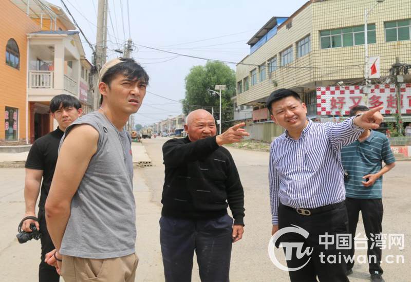 台灣黃埔軍校同學後代青年參訪團赴湖北襄陽參訪交流