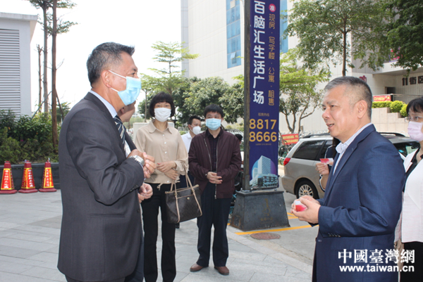 廣東省臺辦主任黃耿城、副主任黃兆芬率隊到汕頭市調研