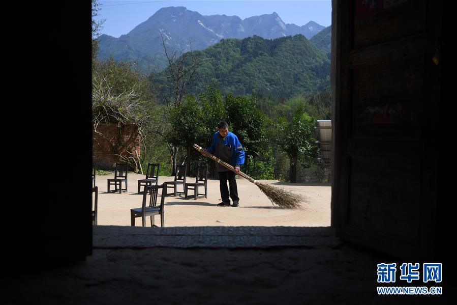 紅土地上的“綠色減貧”決戰——大別山“將軍縣”金寨脫貧紀實