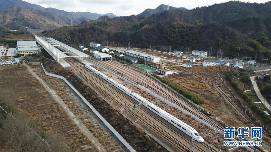 紅土地上的“綠色減貧”決戰——大別山“將軍縣”金寨脫貧紀實