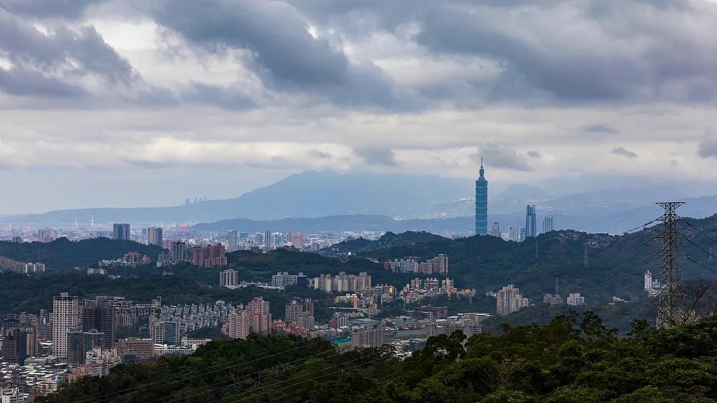 總臺海峽時評：民進黨當局跪舔美國智庫謀“台獨”淪為笑柄