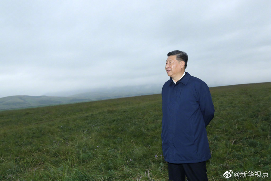 習近平考察山丹培黎學校和山丹馬場